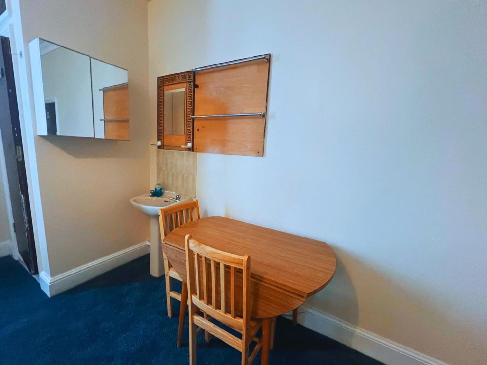 Helen'S Hotel Near Wembley Λονδίνο Εξωτερικό φωτογραφία